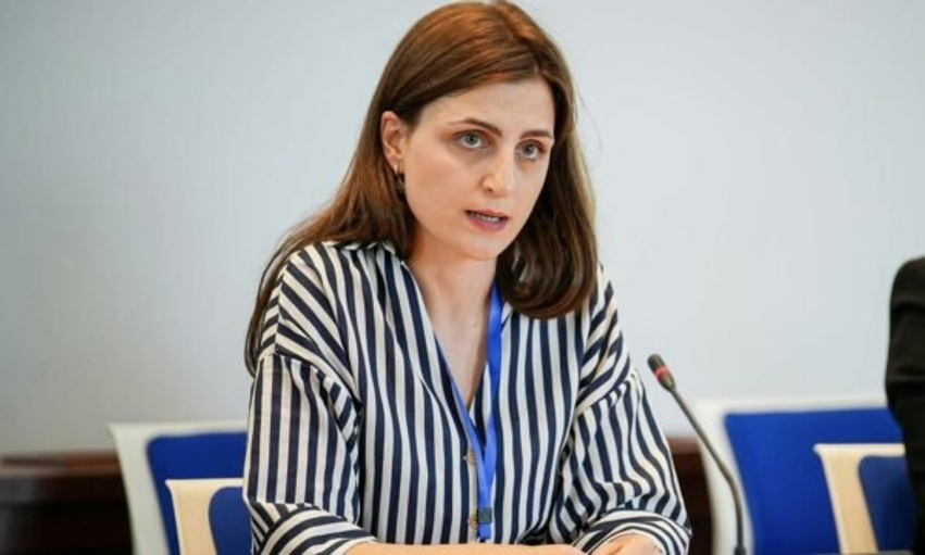 Gjinovci  zbulon  të kaluarën profesionale të Janina Ymerit  Asnjë ditë në energjetikë