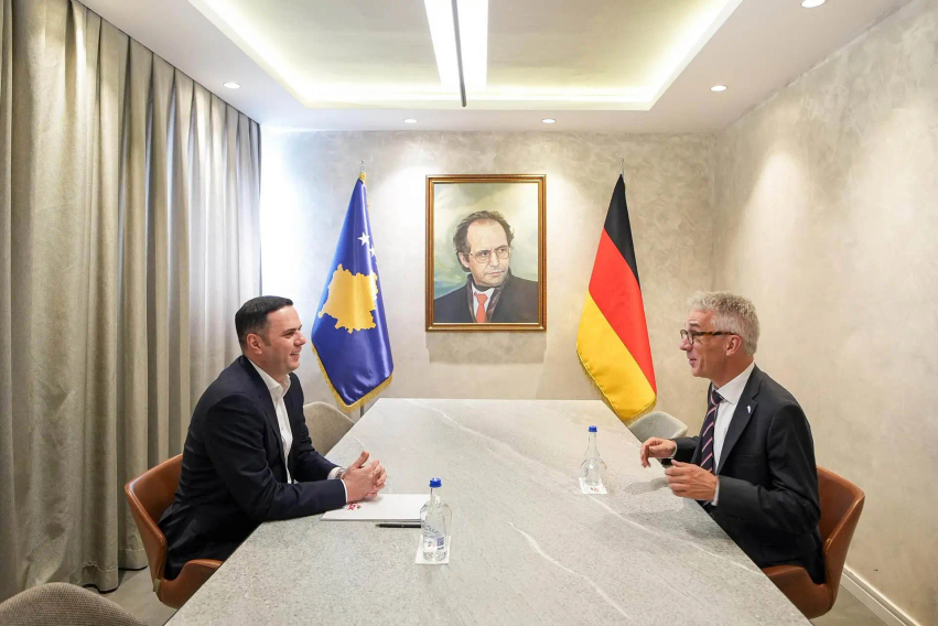 Abdixhiku pret në takim ambasadorin gjerman  flasin për refuzimin e kandidatit për president