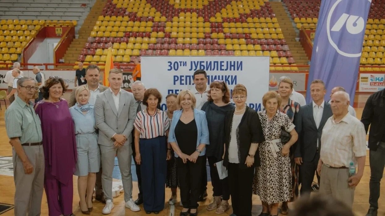 Në Ohër filluan Lojrat Sportive të Pensionistëve, Siljanovska-Davkova: Jam njëra prej jush, pensionimi nuk është fundi i jetës aktive