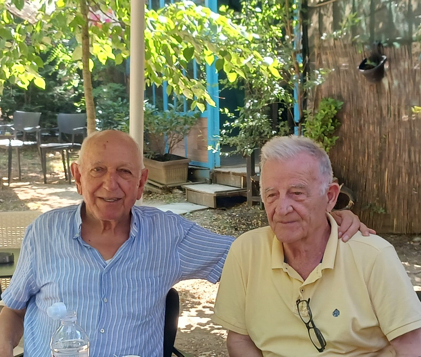 Në 36 vjetorin e miratimit të Kushtetutës së parë të Republikës së Kosovës  Prof  Dr  Ismet Salihu flet për detaje nga hartimi i saj