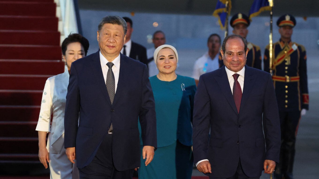 Presidenti kinez Xi Jinping bën vizitën e parë zyrtare në Egjipt pas 10 vitesh
