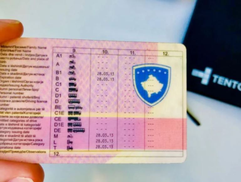 Testi për patentë shofer në Mitrovicë, refuzohet paraburgimi për tre të dyshuar
