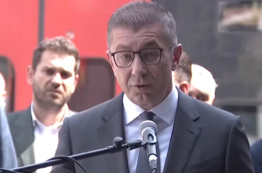 Mickoski: Rritja e prodhimit industrial prej 3.4% në tremujorin e dytë është tregues se gjendja është stabilizuar