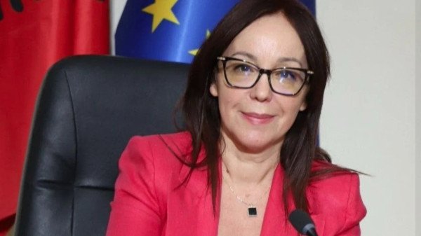 Kush është Klodiana Spahiu, ministrja e re e Shëndetësisë në Shqipëri