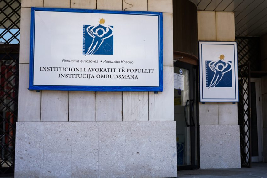 Avokati i Popullit  Kriteret e qeverisë për pagën e 13 të cenojnë barazinë dhe pritshmërinë legjitime