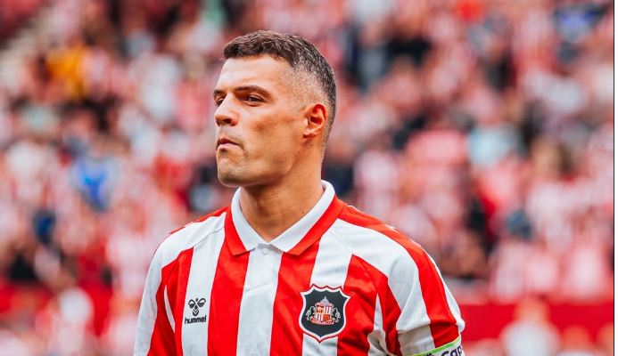 Lideri Xhaka është aty