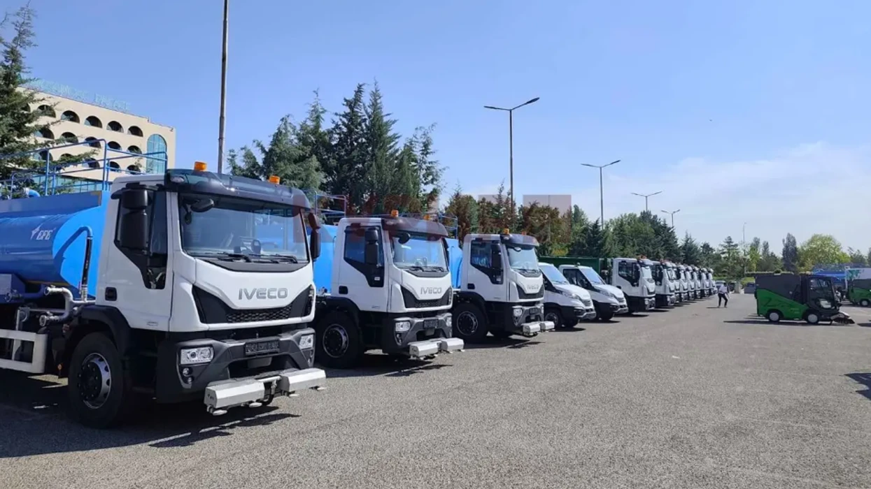 Shkupi dhe dhjetë komuna tjera bëhen me 49 automjete të reja për mirëmbajtje të pastërtisë publike