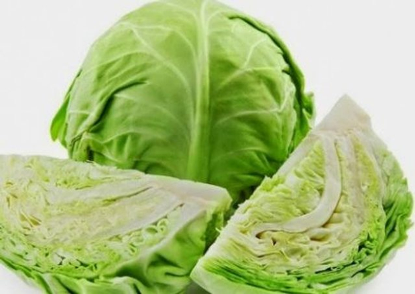 E lirë dhe e pranishme në kuzhinat shqiptare  Ja pse lakra turshi po vlerësohet për tretjen dhe mikrobiomën