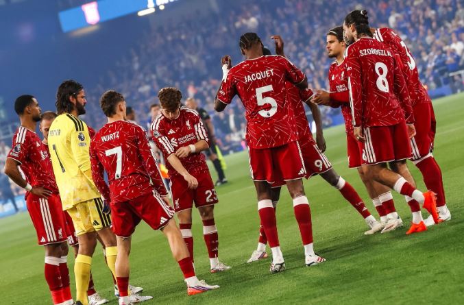 Isak ia siguron fitoren Liverpoolit