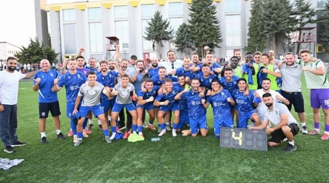 Vëllaznimi pëson fiasko në Gjakovë nga Prishtina e Re