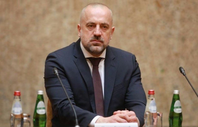 Kryeterroristi Milan Radoiçiq bëhet pronar i pesë parcelave në Novi Pazar