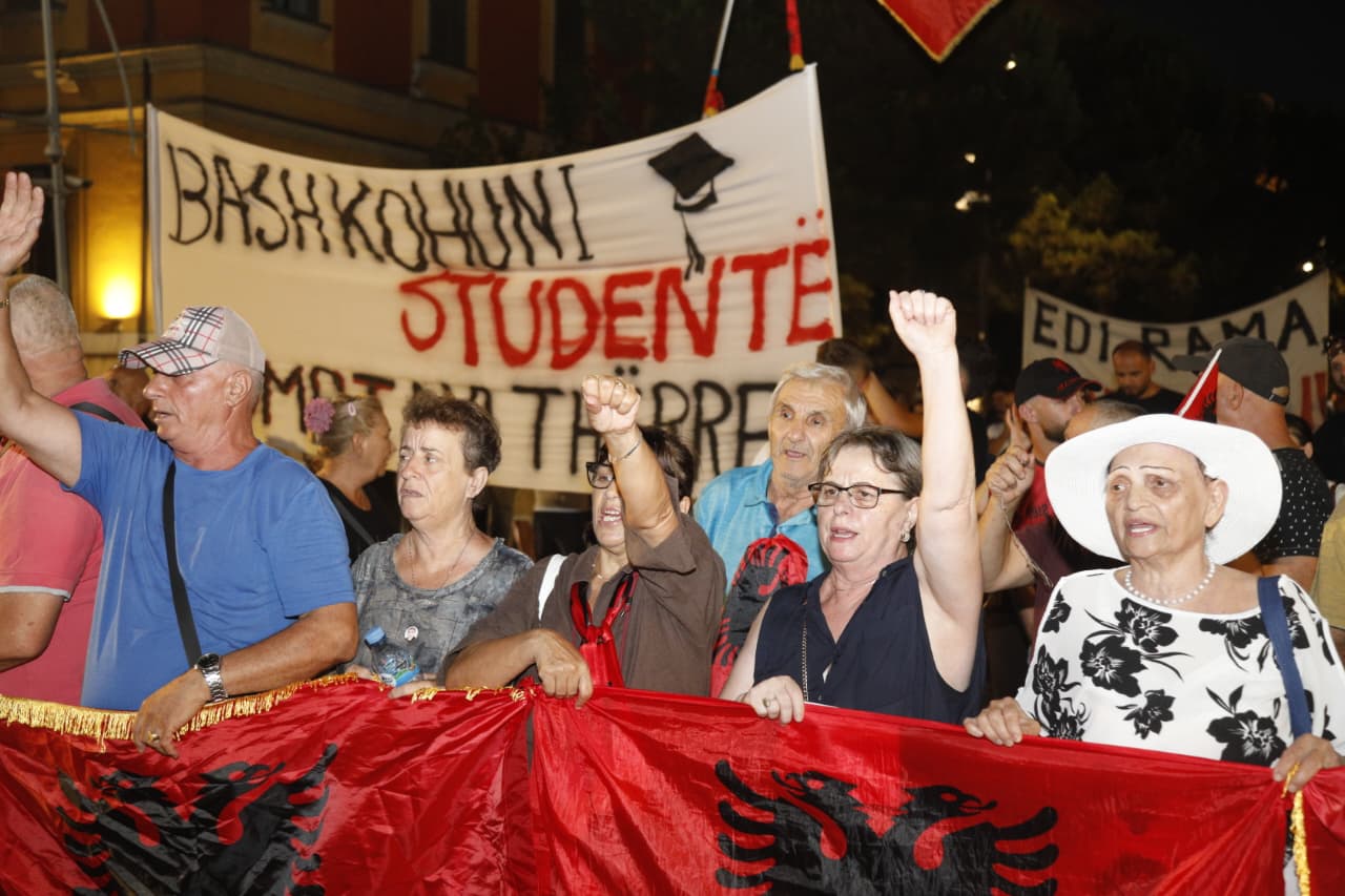 Protesta e 97-të, aktivistët paralajmërojnë mobilizim masiv më 7 shtator: Nuk largohemi pa dorëheqjen e Ramës