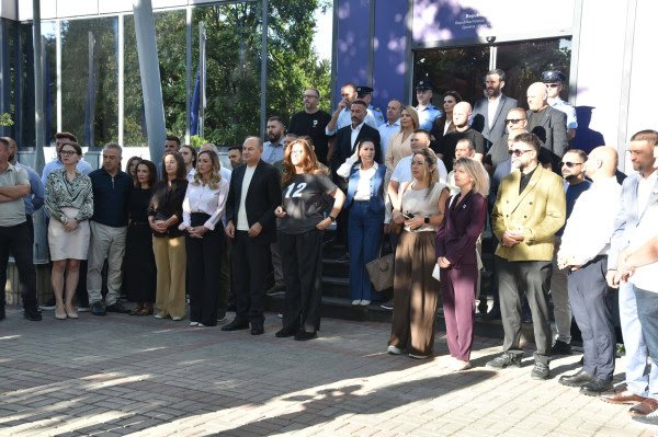Kadrijaj: Kurti po na lufton me paramilitarë “Lule” e “Gjela”