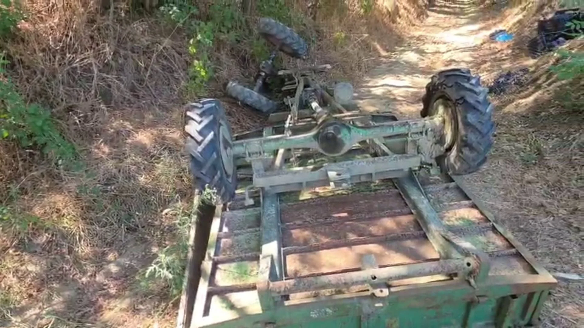 Aksident në Vajkan të Vogël, përmbyset mjeti bujqësor, plagoset 53-vjeçari