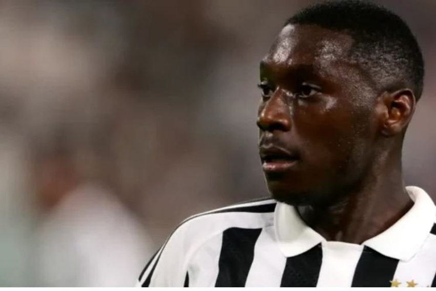 Kolo Muani shpjegon se pse Serie A është perfekte për të