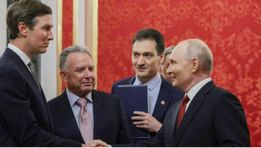 Të dërguarit amerikanë takohen me Putinin në Moskë për bisedime mbi Ukrainën