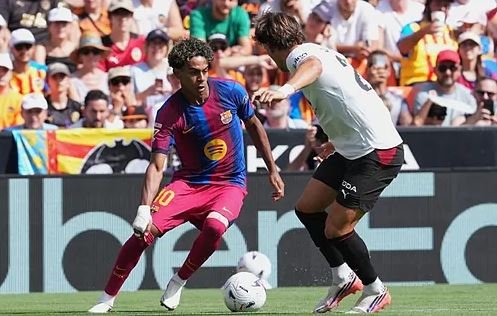 Barcelona nuk ka të ndalur, shemb edhe Valencinë