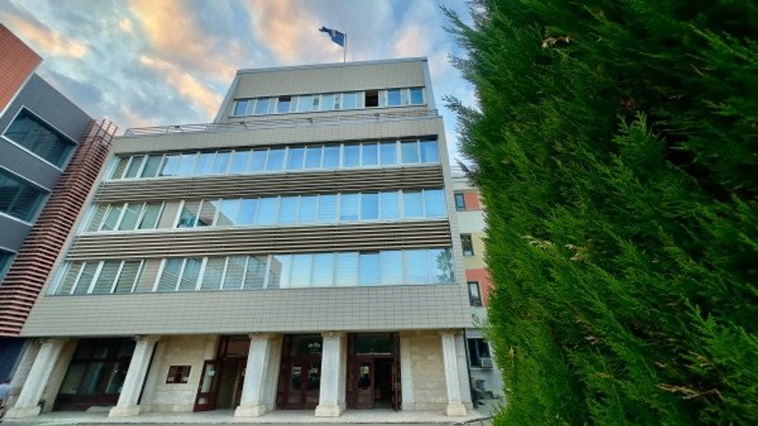 Aktivitet simbolik të hënën para Kuvendit  ja cila parti e mban aksionin