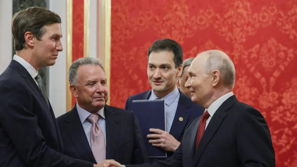 I dërguari i Trumpit i bën një koment të pazakontë Putinit gjatë takimit