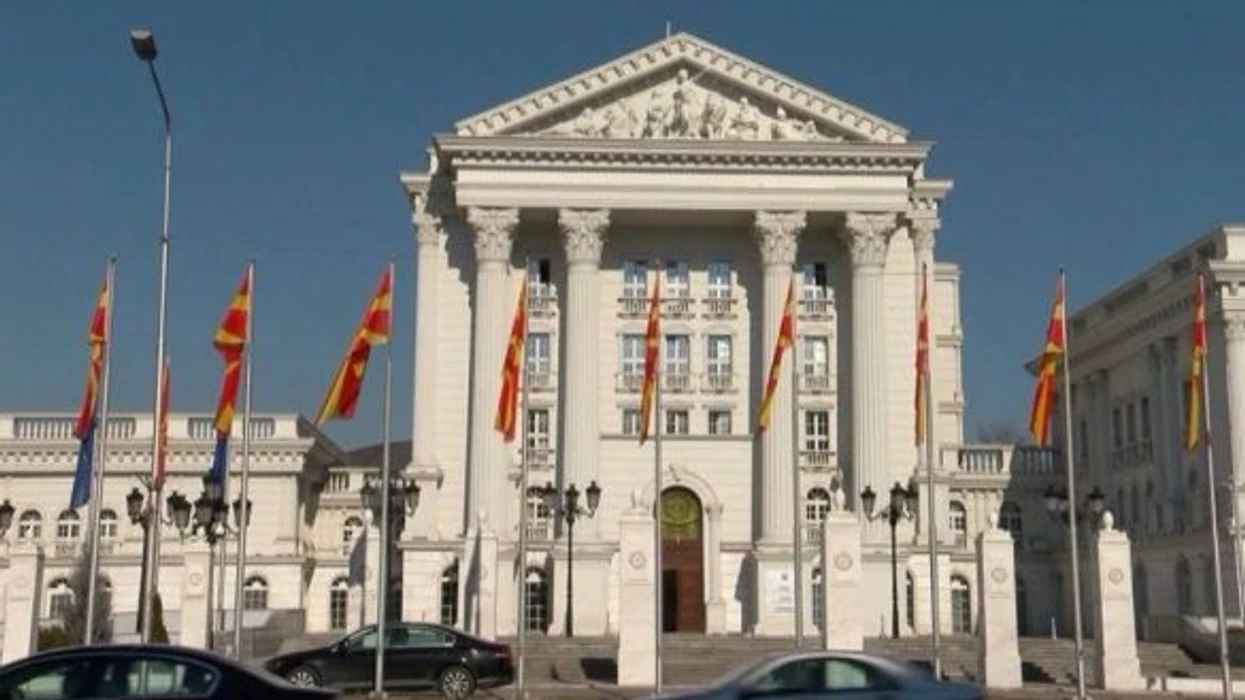 Arrestimi i shoferit për korrupsion, sqarohen nga Qeveria