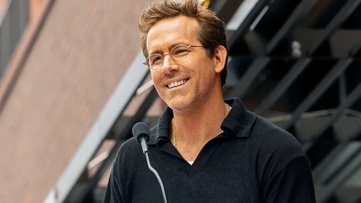 Ryan Reynolds lë të kuptohet se si do ta festojë ditëlindjen e 50-të