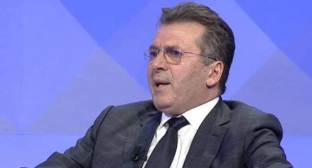 Mediu: U përpoq një Amerikë ta bllokonte Berishën, i vetmi që është pritur dy herë në Shtëpinë e Bardhë
