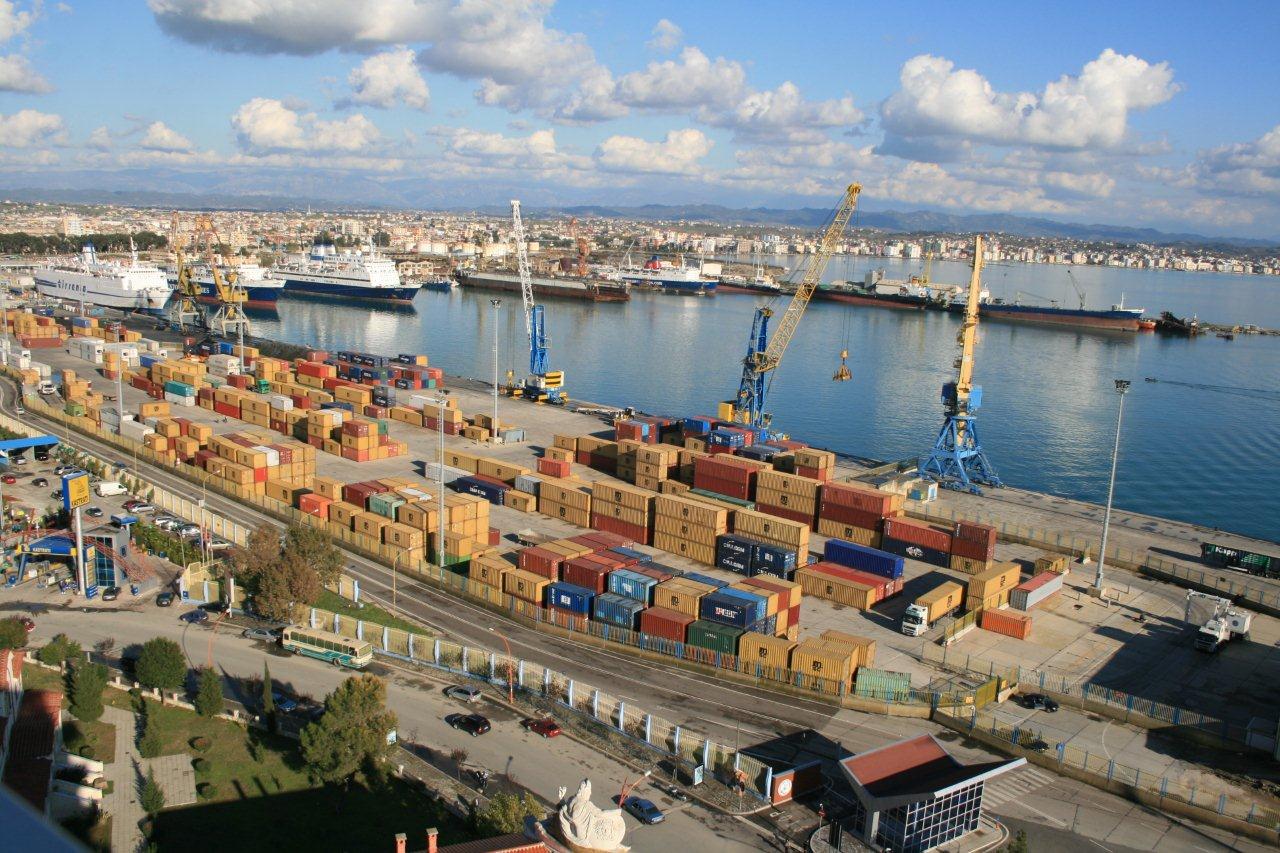 Të dhënat e INSTAT: Importohet më lirë, prodhohet më shtrenjtë…