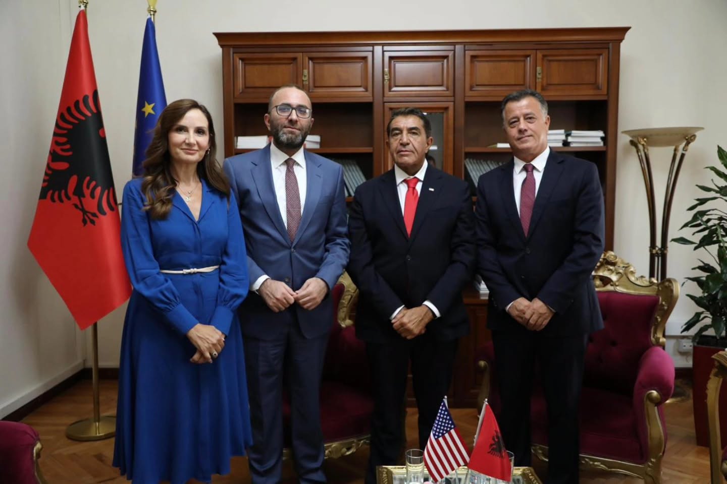 Bardhi, Tabaku e Noka takim me të Dërguarin Special të Presidentit Trump: Shqipëria përballet me kapjen e shtetit, korrupsionin dhe deformimin e zgjedhjeve