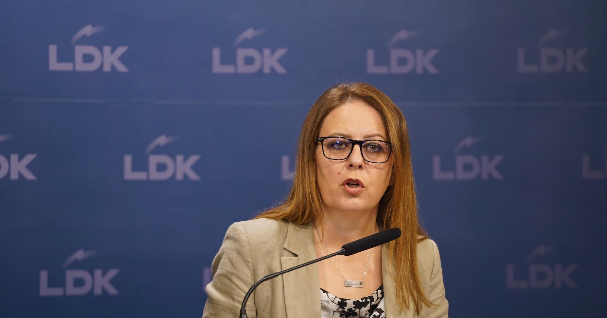 “Hipokrizi”, Bajrami: S’mund të protestonim në mëngjes e të takonim Kurtin në mbrëmje