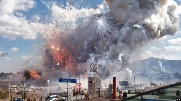 ​Festa fetare me fishekzjarre në Meksikë lenë së paku 10 të vdekur