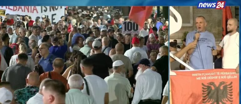 “Ta shporrim këtë klasë politike”- 100 ditë revoltë dhe rezistencë, emigranti: Të bëhemi bashkë për të zhdukur të keqen