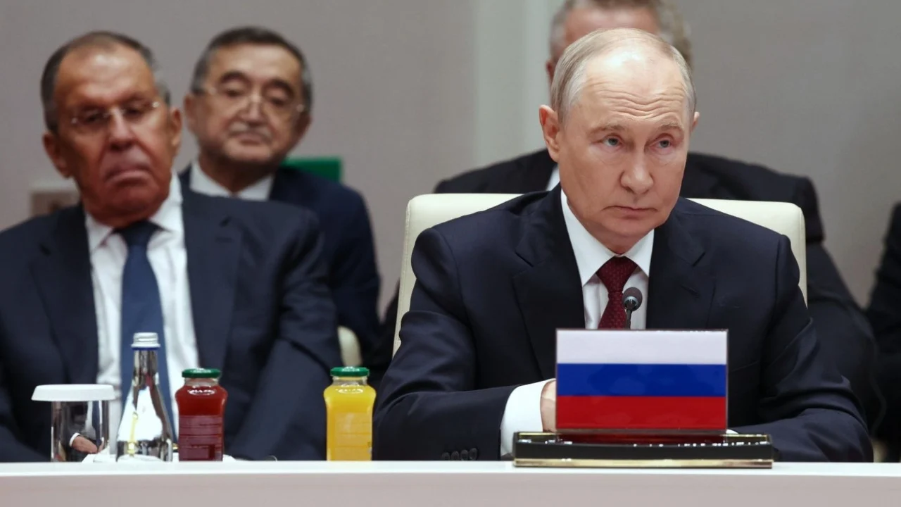 Moska hakmerret, mbyll konsullatën gjermane në Shën Petersburg