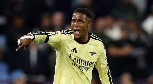 Konsa: I kënaqur për debutimin me Arsenal