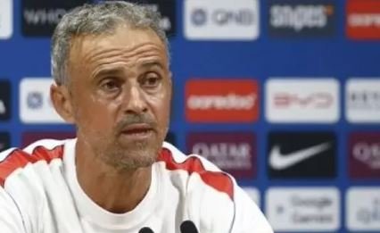 Luis Enrique shkund PSG para Champions-it