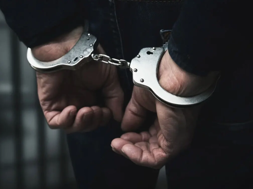 ​Arrestohen zyrtarë të Kadastrës në Fushë Kosovë