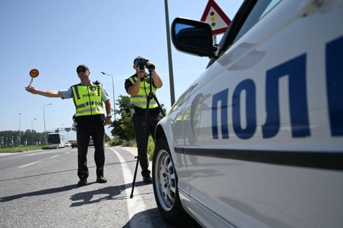 MPB: Ndalohen 11 shoferë për shkelje të rregullave në trafik në Maqedoni