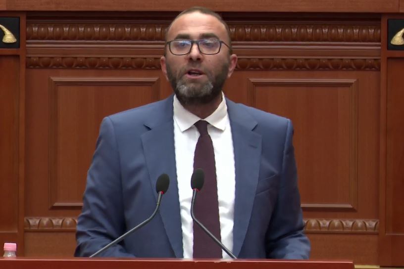 Sesioni i ri, Bardhi: Kuvendi po përdoret në interes të Ramës, zhduku 2.1 mln metër katrorë tokë shtetërore