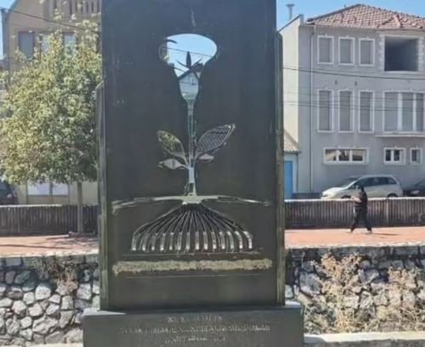Pllakë përkujtimore për viktimat e tragjedisë së spitalit modular në Tetovë