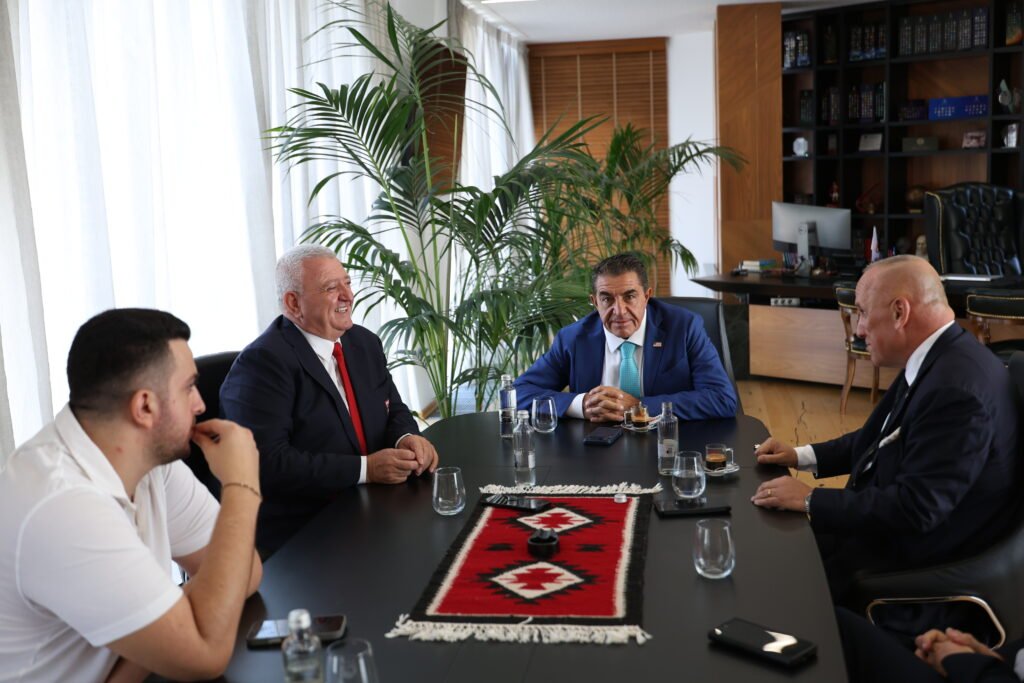 Duka pret të dërguarin special të Presidentit Trump për Partneritetet Globale, Paolo Zampolli