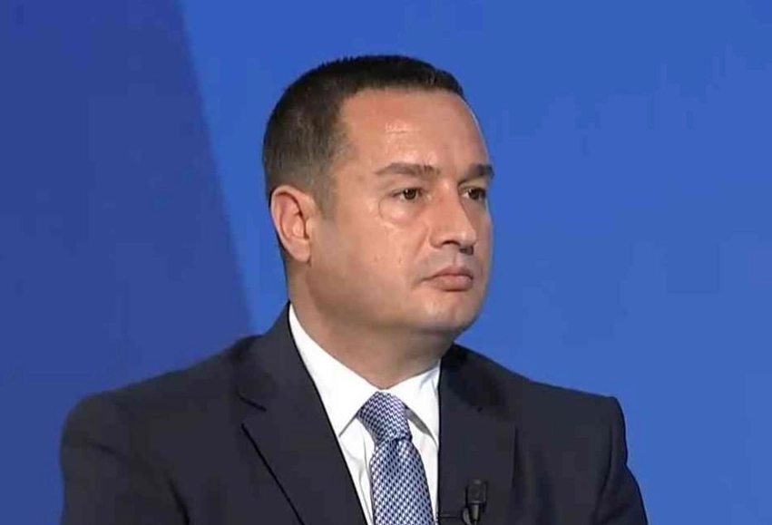 “Kritikat nuk mjaftojnë”, Shqiprim Pula tregon dobësinë e madhe të opozitës