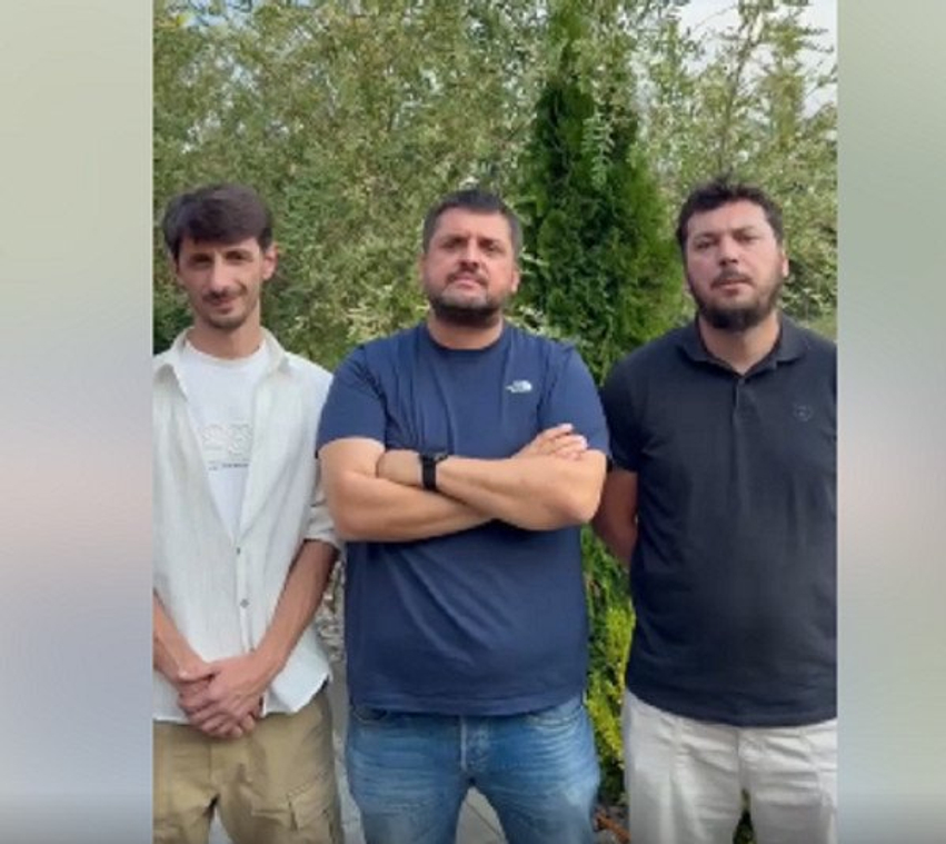 Tre aktorë bëjnë thirrje për Marshin për Liri  Me zemër e shpirt e presim lirinë e tyre