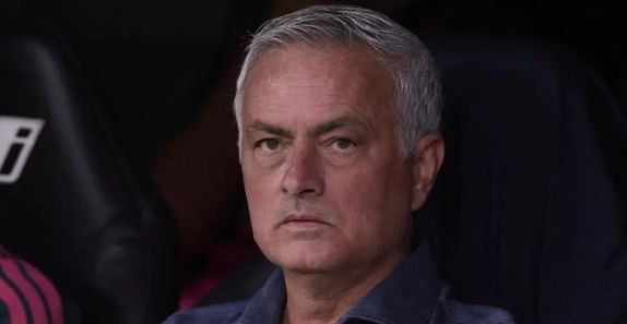 Mourinho zbulon votën e tij