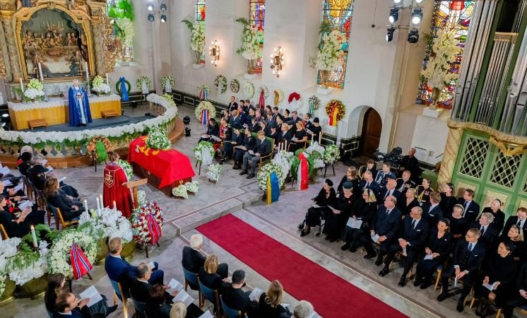 President Begaj në Oslo për ceremoninë e lamtumirës së Mbretit Harald V