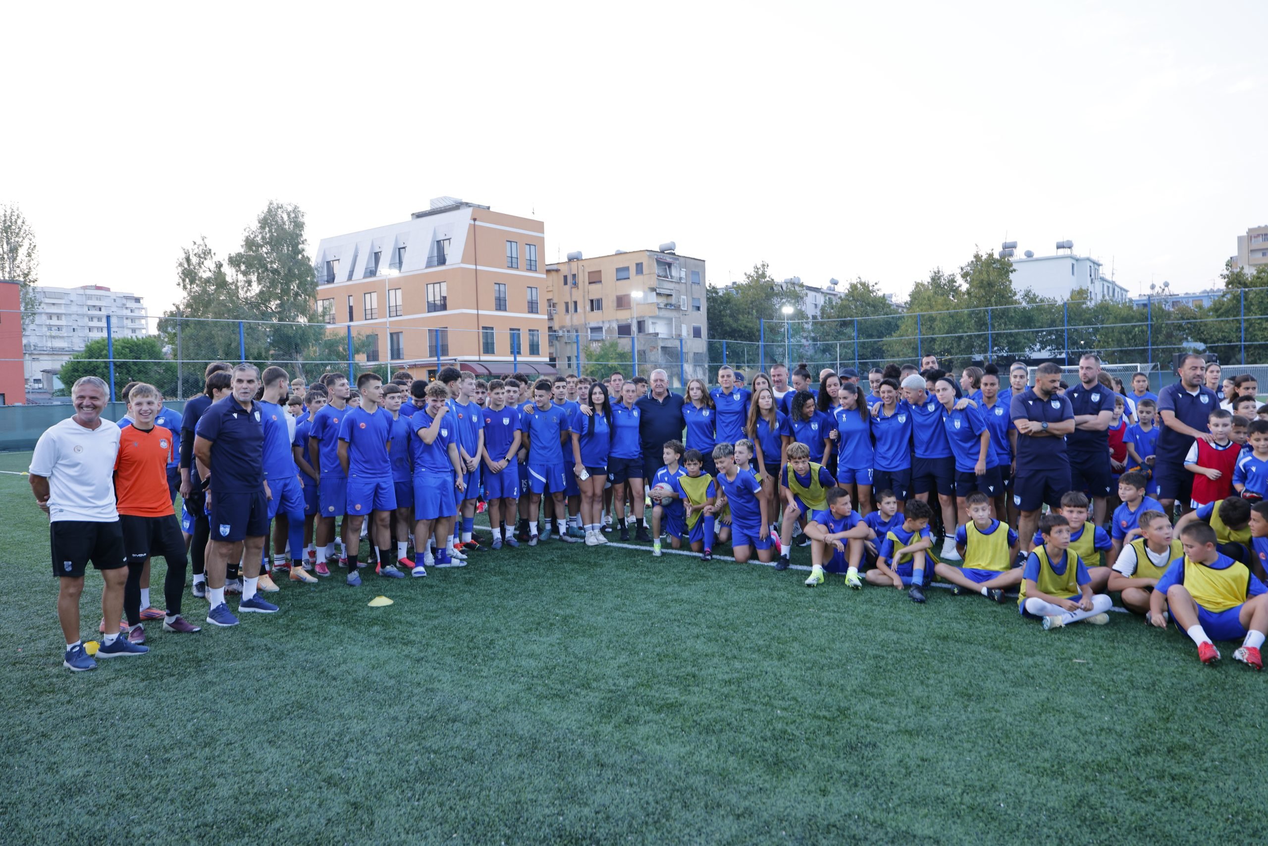 Duka inauguron fushën e re në Durrës