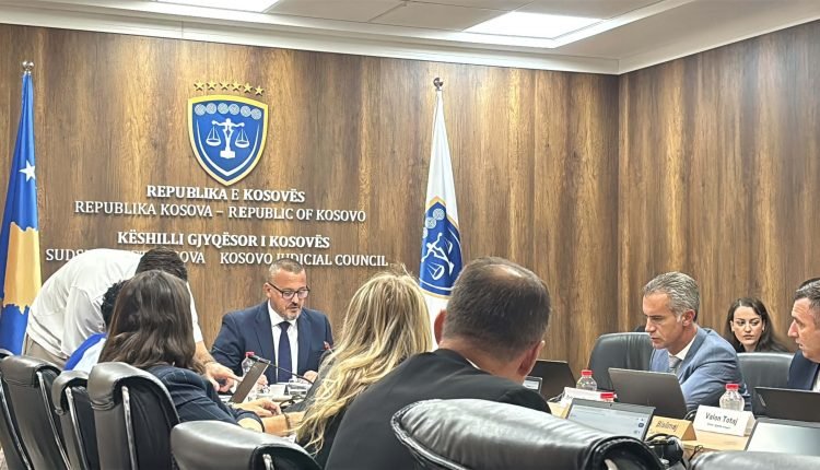 Kreshnik Kaçiu zgjidhet kryetar i Gjykatës Administrative