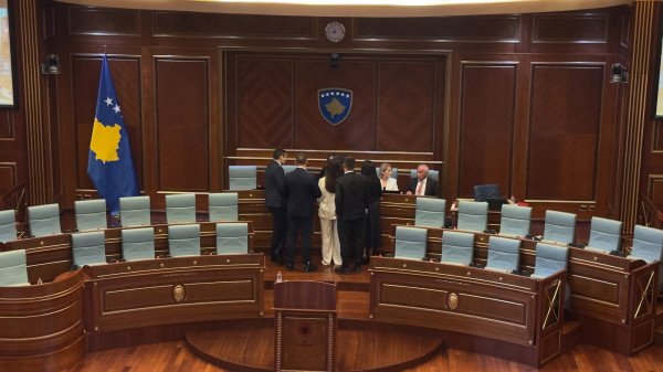 ​Të premten në orën 11 vazhdon seanca konstituive e Kuvendit, në rend dite zgjedhja e nënkryetarëve