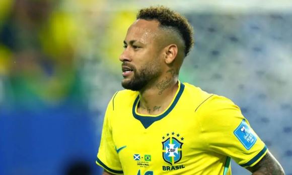 Neymar iu përgjigjet provokimeve