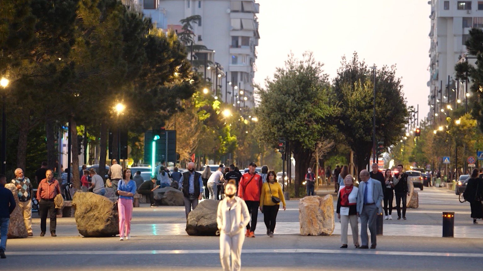 Për shëndetin, nuk ka rëndësi vetëm numri i hapave, por edhe ritmi