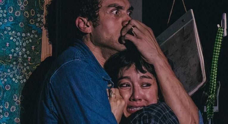 “Paranormal Activity” mbërrin në Broadway/ Horror pa efekte të mëdha synon të frikësojë publikun
