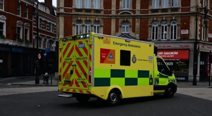 Sulm me thikë në Londër/ Katër të plagosur në Bromley, arrestohen shtatë persona 